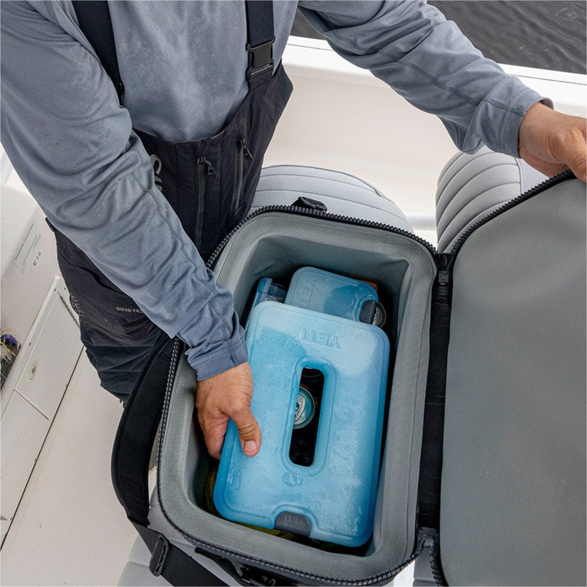 2026 YETI Ice Sheet Large 70000005158 - Clear